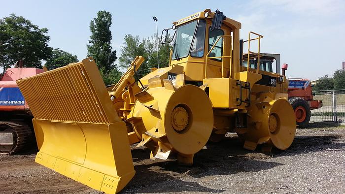 Usato 1990 Compattatore rifiuti, Caterpillar 816 B