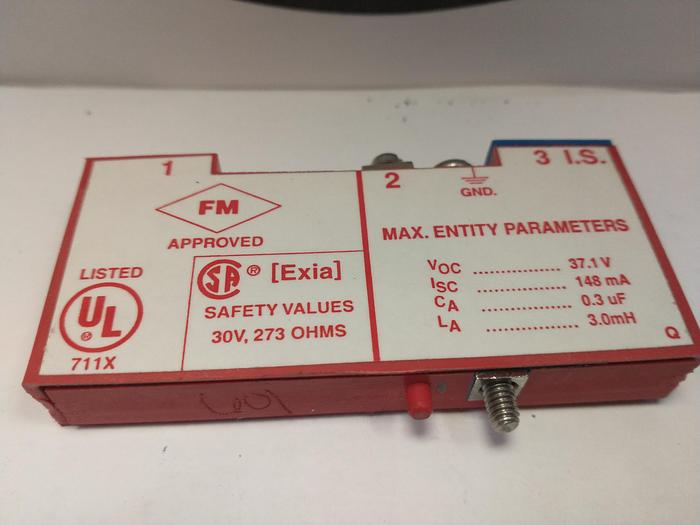 Used Gems Sensors 111954 Single Channel Zener Barrier, 390 ohms GH201