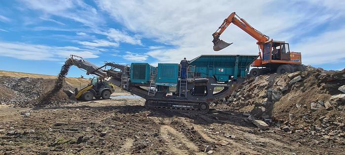 Used 2014 Powerscreen Pegson Premiertrak R 400