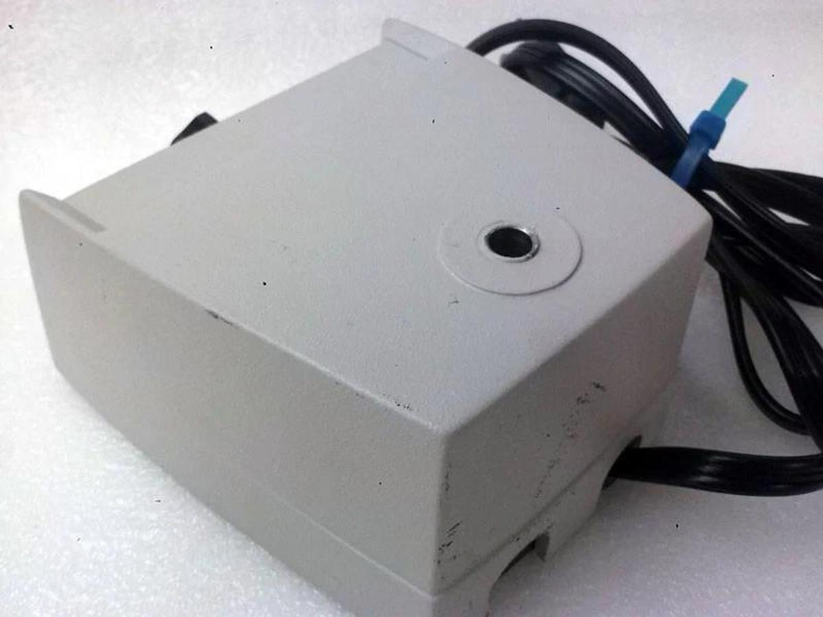 Used Cambridge Instruments 650 Illuminator Transformer 120V .22A, Used