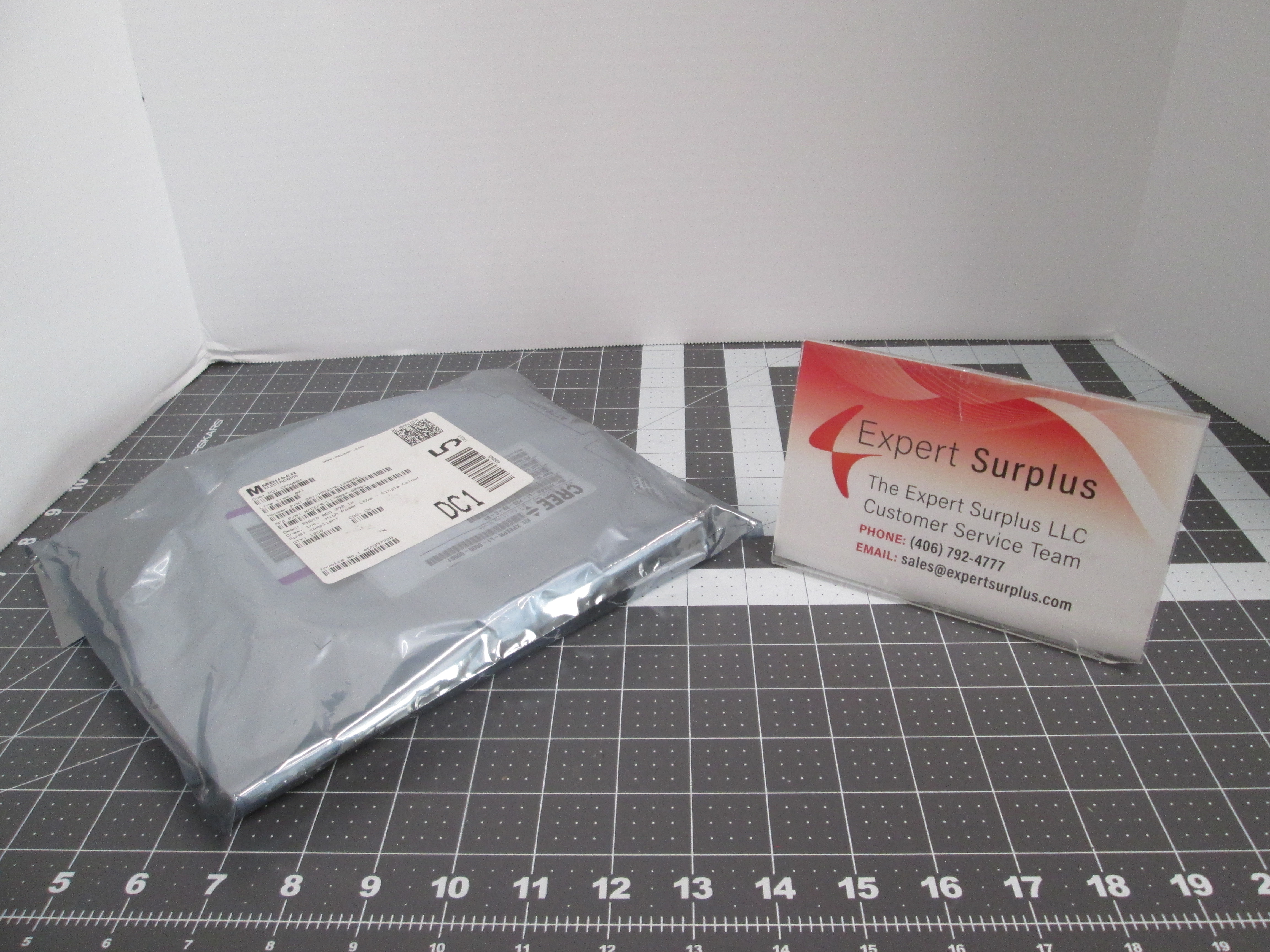 Cree, XPEEPR-L1-0000-00901, Photo Red 660nm LED 1258pcs High Power RoHS