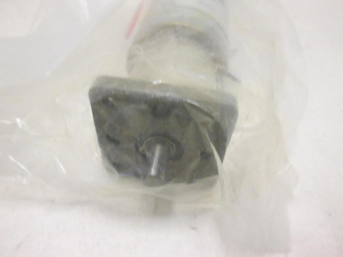 TRW Electronics, M409M1002, 12V GEAR MOTOR, New