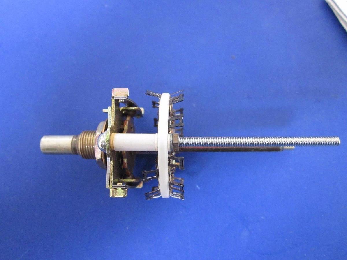 CRL Selectashaft Rotary Switch SA-300, 1-3 Section, 2-12 Positions, LOT of 2 NEW