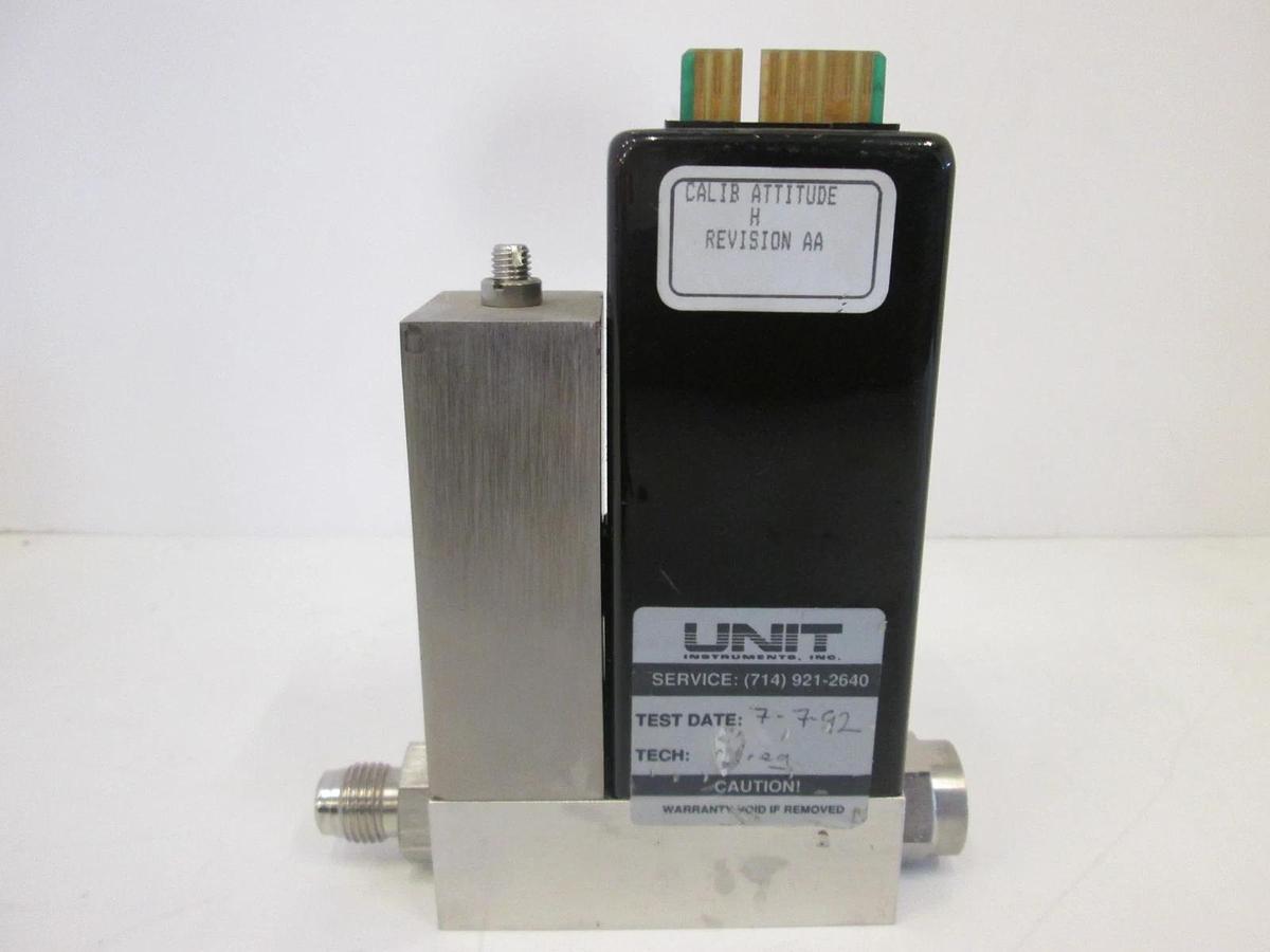 Used Unit Instruments, UFC-1100A, Mass Flow Controller, 25 SCCM, CCL4, Used