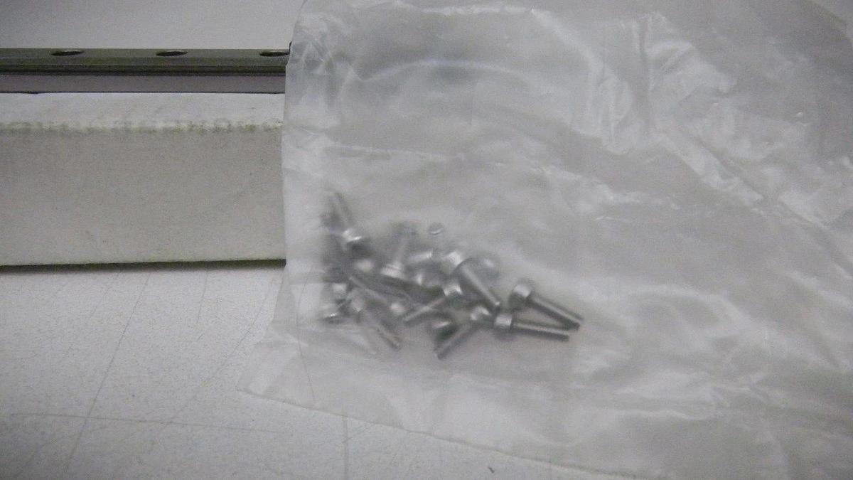Used IKO, Nippon Thompson CO., LWL 7 C1 F200 BT1P, Slides, M2 X 6 (SUS) .. 20, NIB