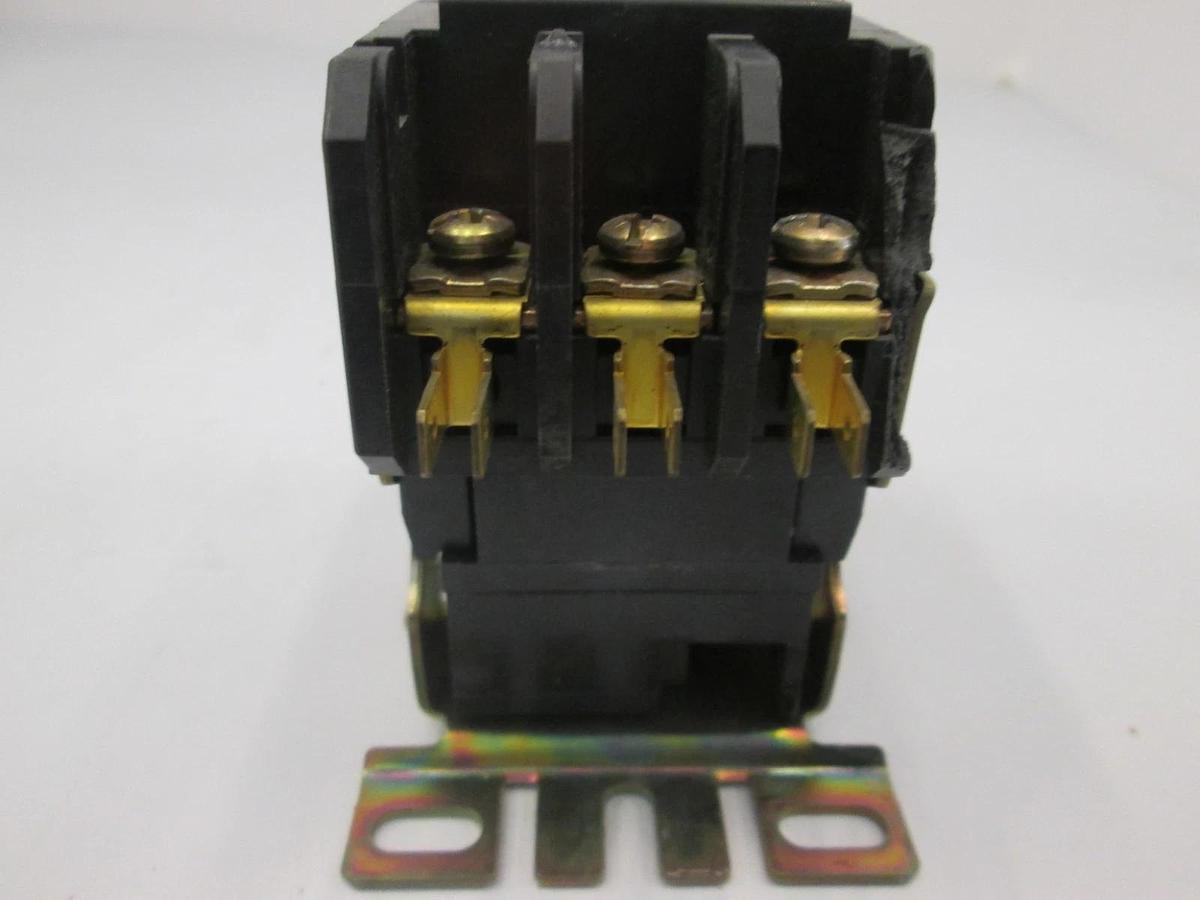 Used Cutler-Hammer, C25DND325, Contactor, 25A, Used