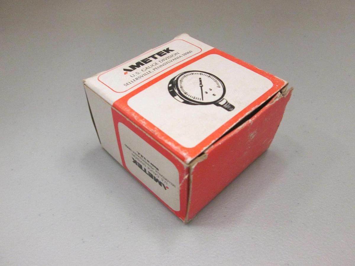 Ametek, P500, 0-3000PSI Gauge, 1/4 male pipe center Back Mount, New