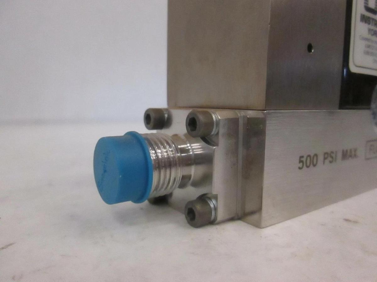 Used Unit UFC-1560A, Mass Flow Controller, 500 SCCM, 0.5%PH3/N2, Rfrb