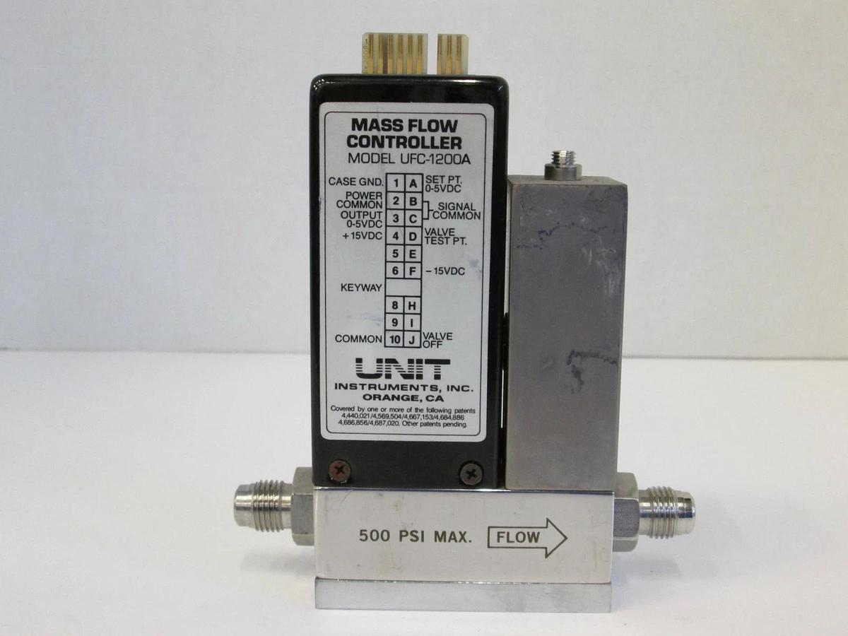 Used Unit UFC-1200A Mass Flow Controller MFC, O2, 1 SLM, 1/4" Male