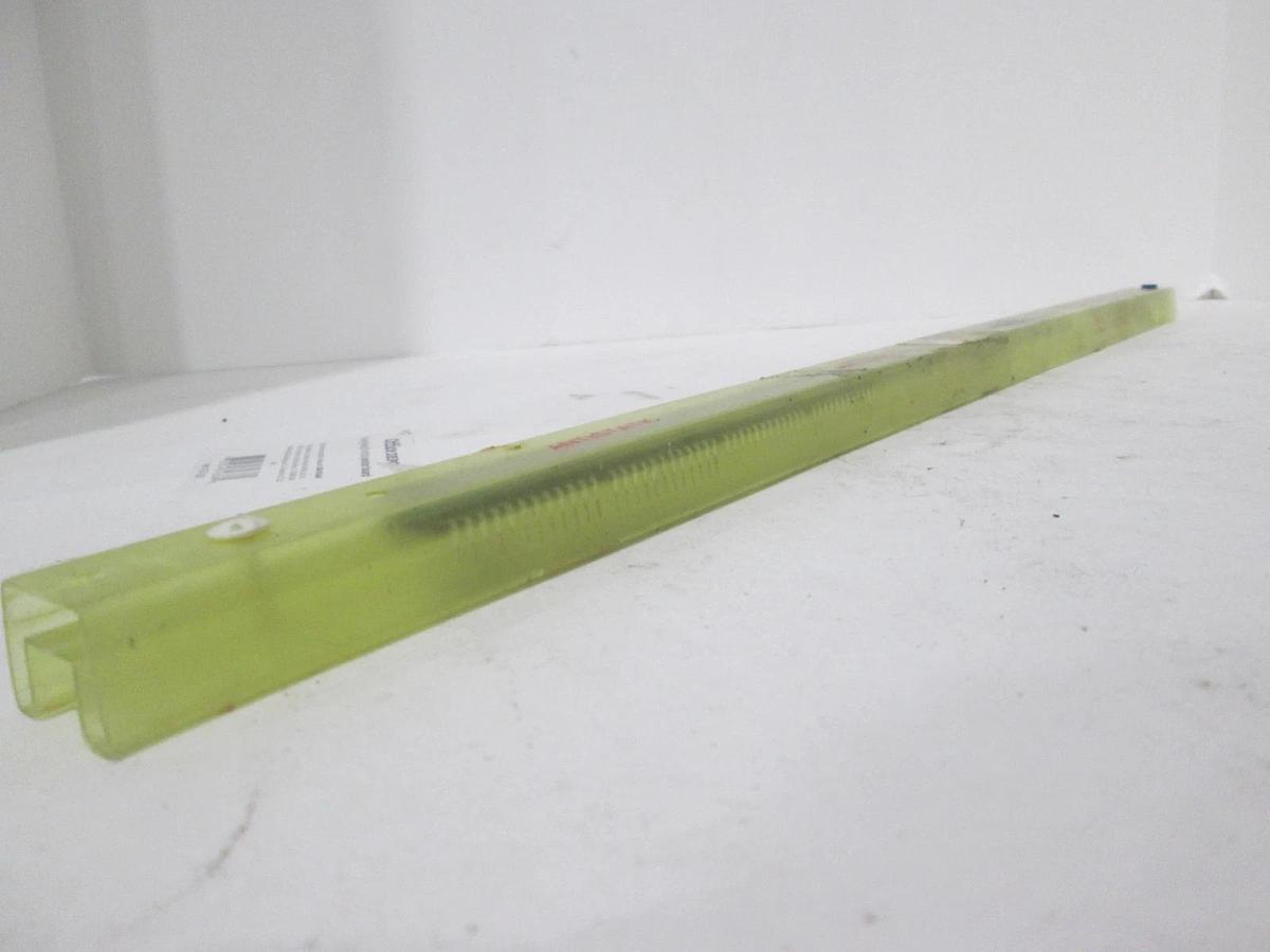9332B-2026, Integrated Circuit, New, Lot of 14