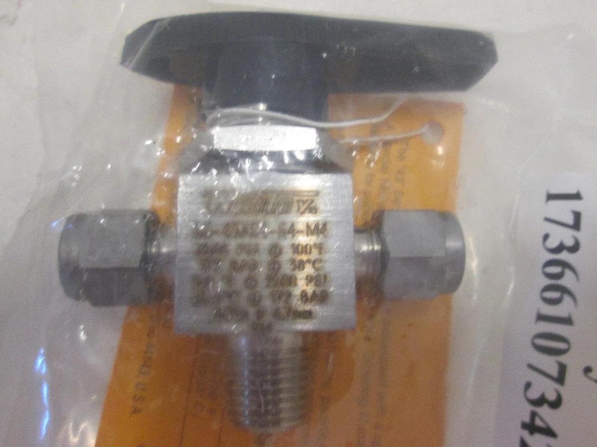 Whitey, SS-43XS4-S4-M4, VALVE, 3 WAY,1/4MNPTX1/4ODT SS, New