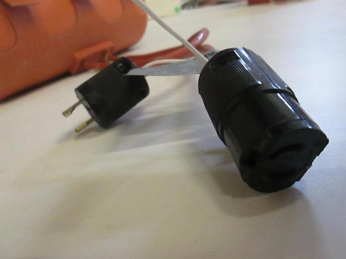 Used MKS HPS Heater Jacket, 4530-0024, Used