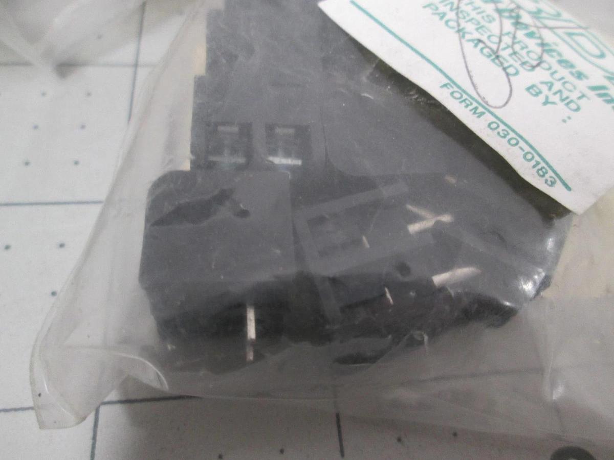Augat RDI, Terminal Block, 2 Pole, 3PCV-02, PCB FeedThru, New, Lot of 99