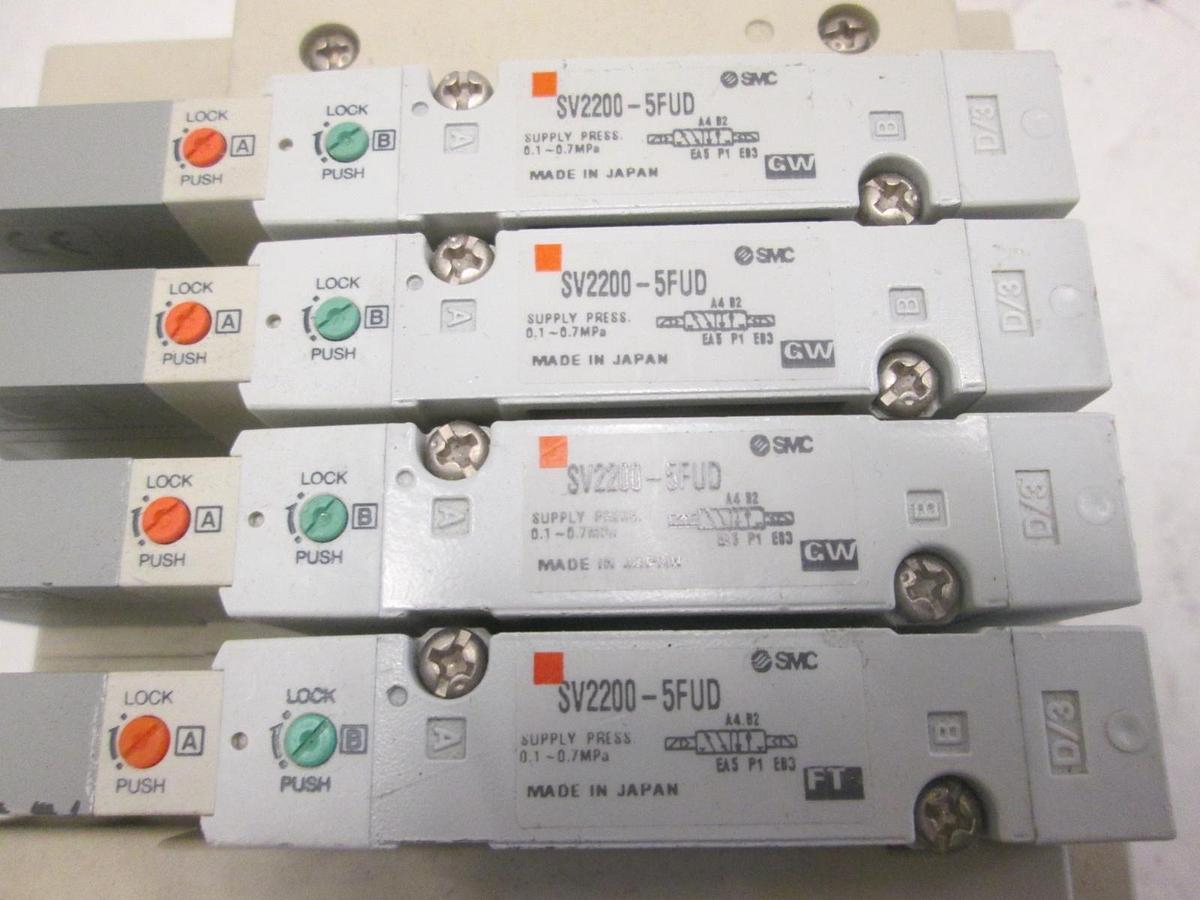 Used SMC, EX250, DeviceNet Interface Module Assy w/ 4 Valves, SV2200-5FVD, Used