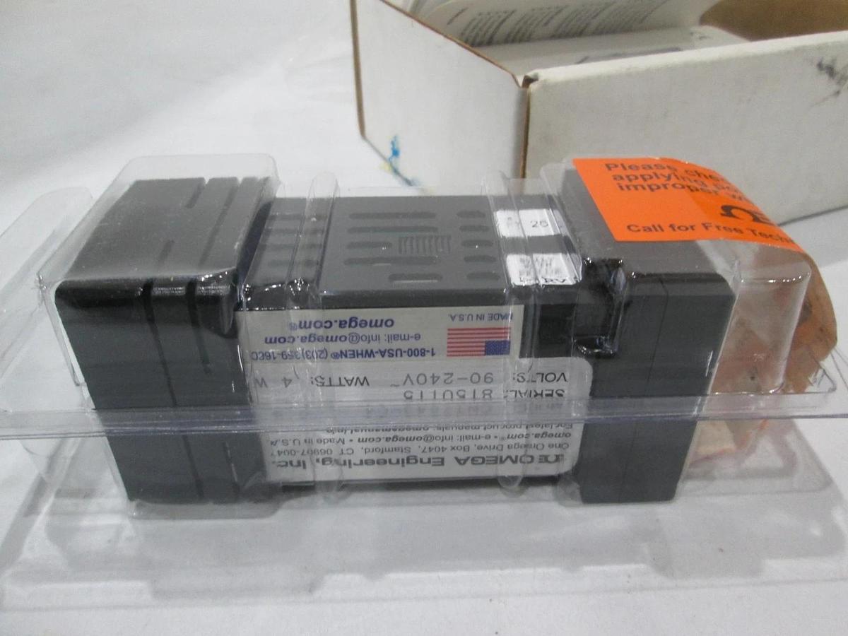 Omega, CN77543-C4, Temperature Controller, 4W, 90-240V, New