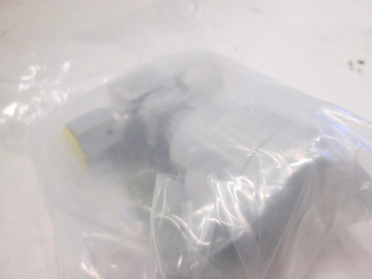 Nupro Pneumatic Valve SS-4BK-V51-1O, 1/4" FVCR, New