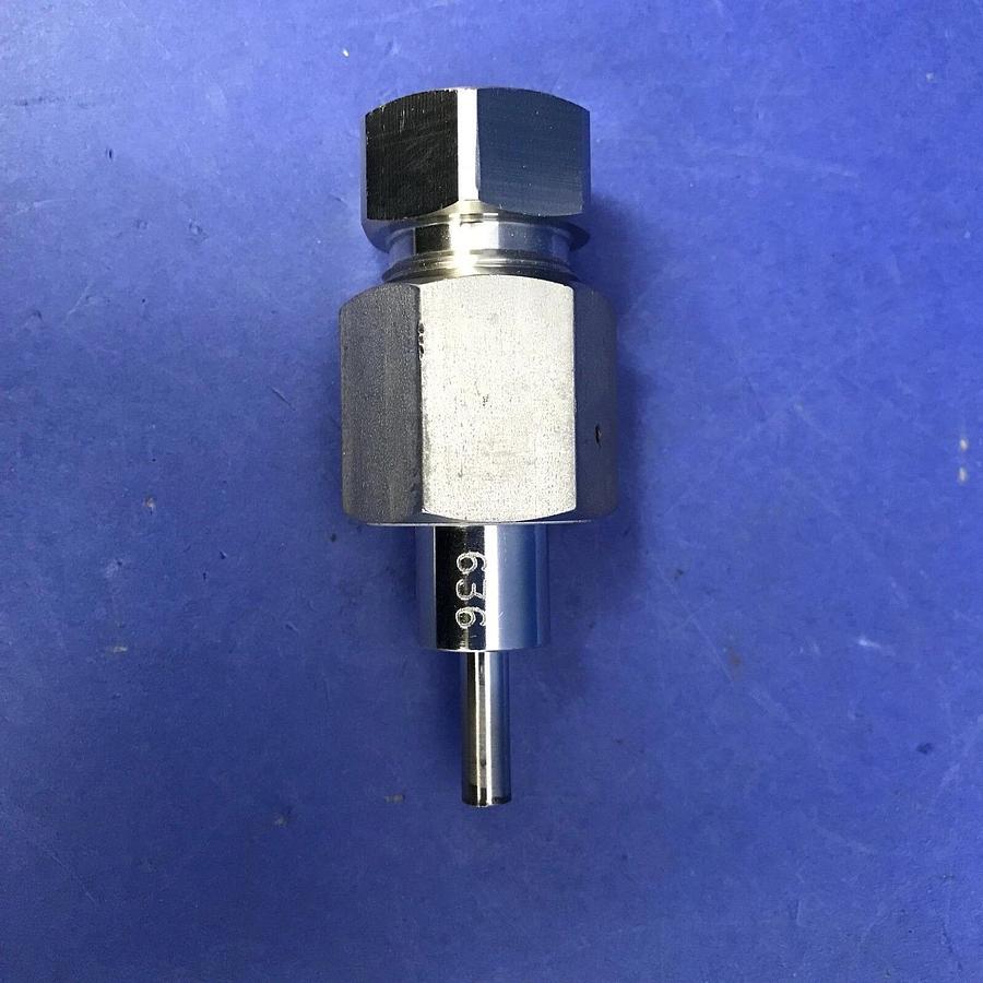 Used CGA 636 Cylinder Inlet Connection w/ CGA 632-642 Nut, Used