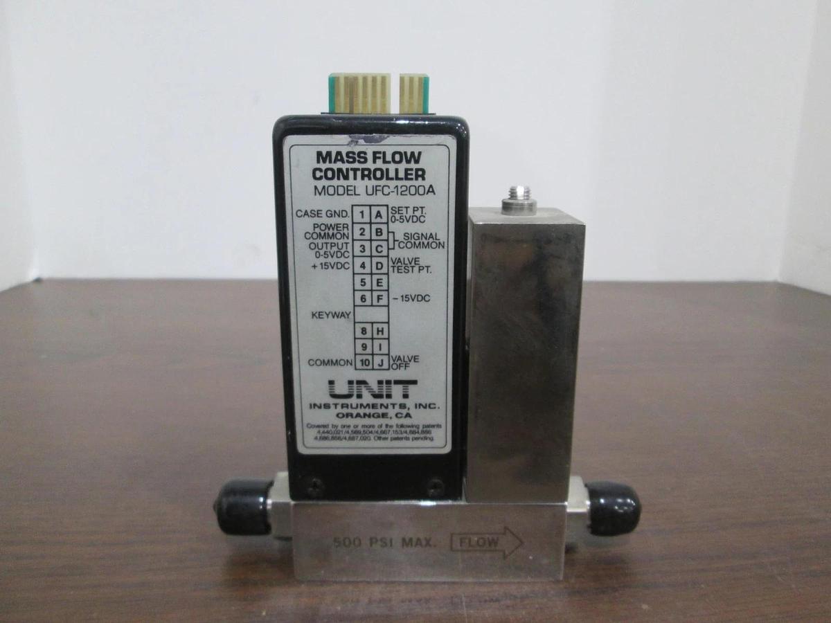 Used Unit, UFC-1200A, 2000, N2, Mass Flow Controller, 1/4" Port Used