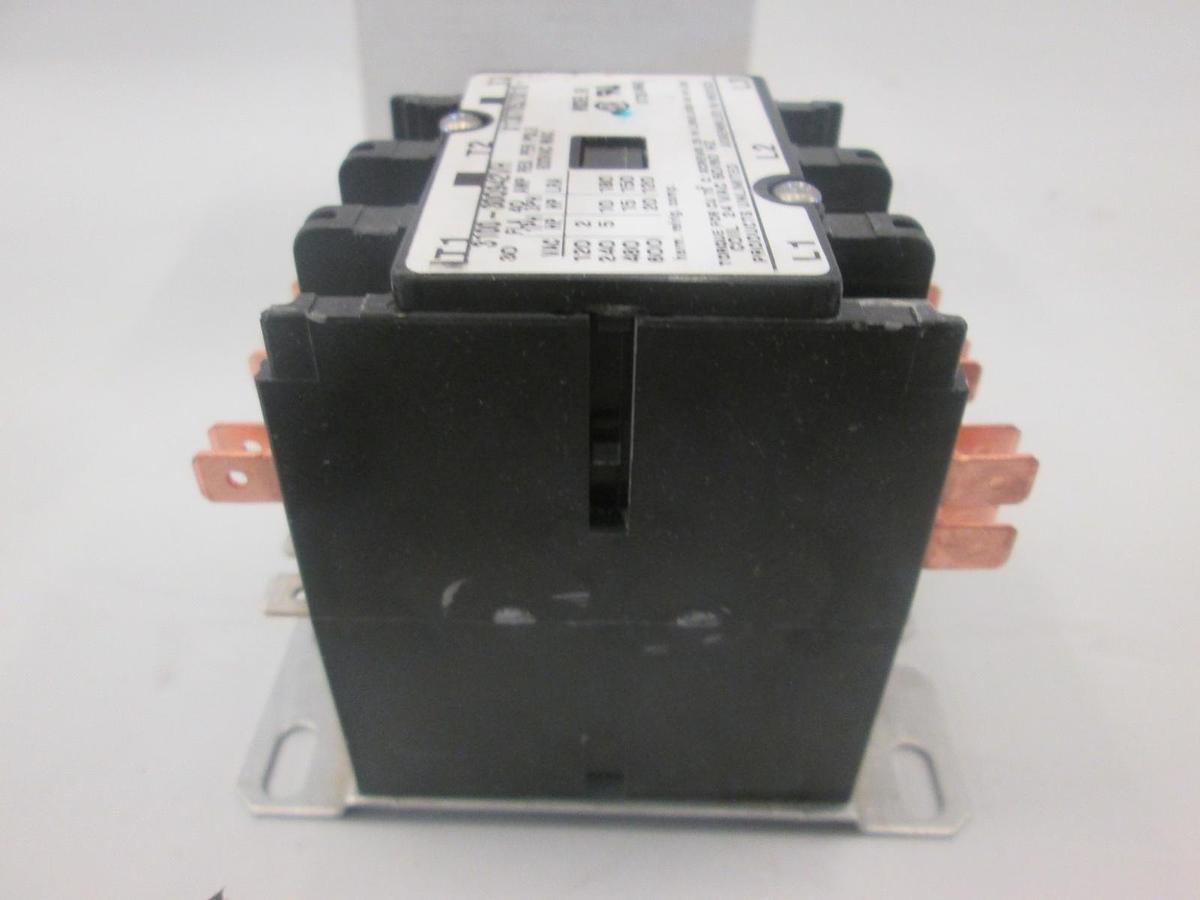 Service First, CTR01826, Contaactor, 3 Pole, New