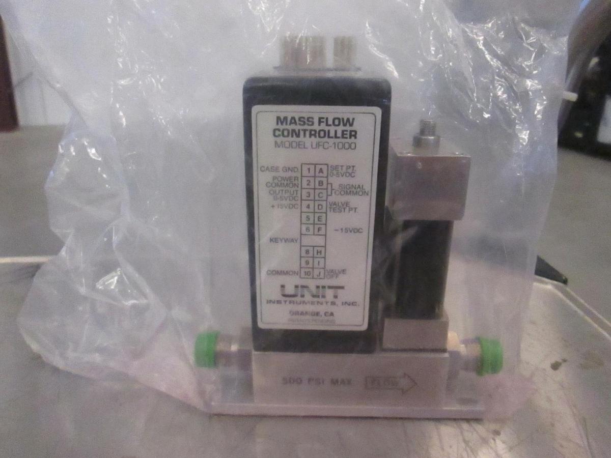Used Unit UFC-1000 Mass Flow Controller MFC, 5%B2H6/N2, 50 SCCM, Refurb