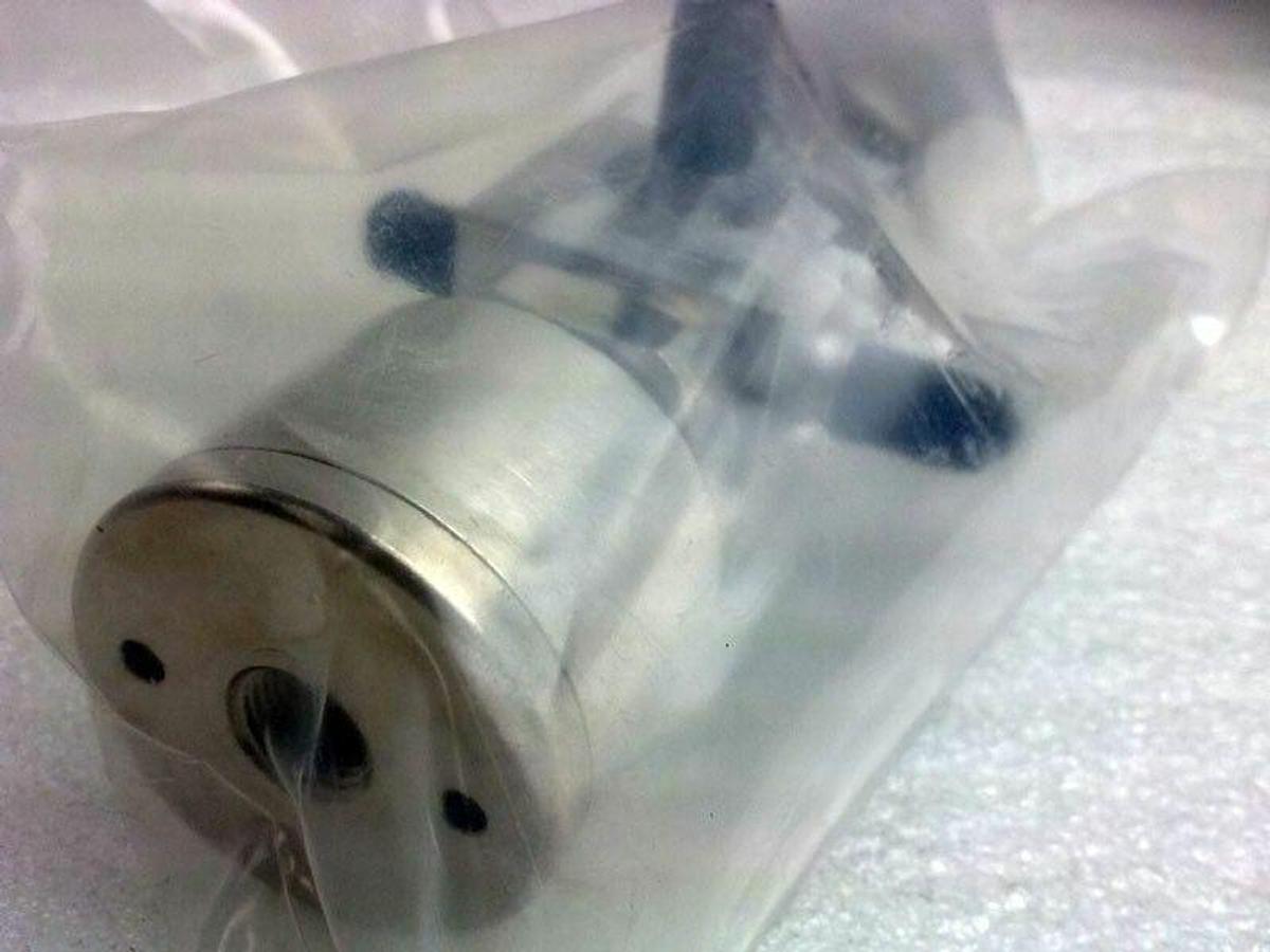 Used Aptech Valve, AP3550/3580SM OP IN/2, Double Actuator, NO/NC, 1/4" Tube Stub, New