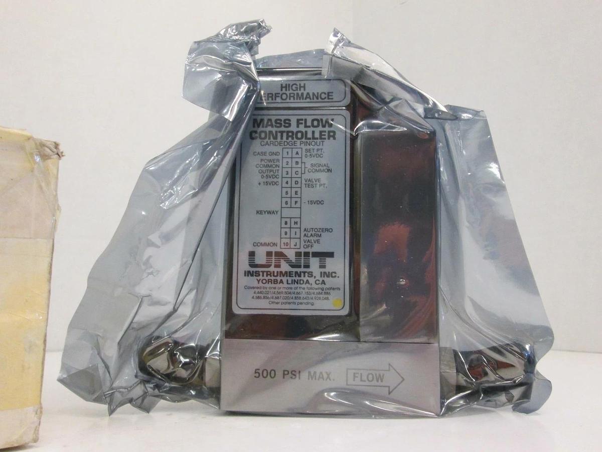 Used Unit UFC-1100A Mass Flow Controller MFC, H2, 2 SLM, 1/4" Male
