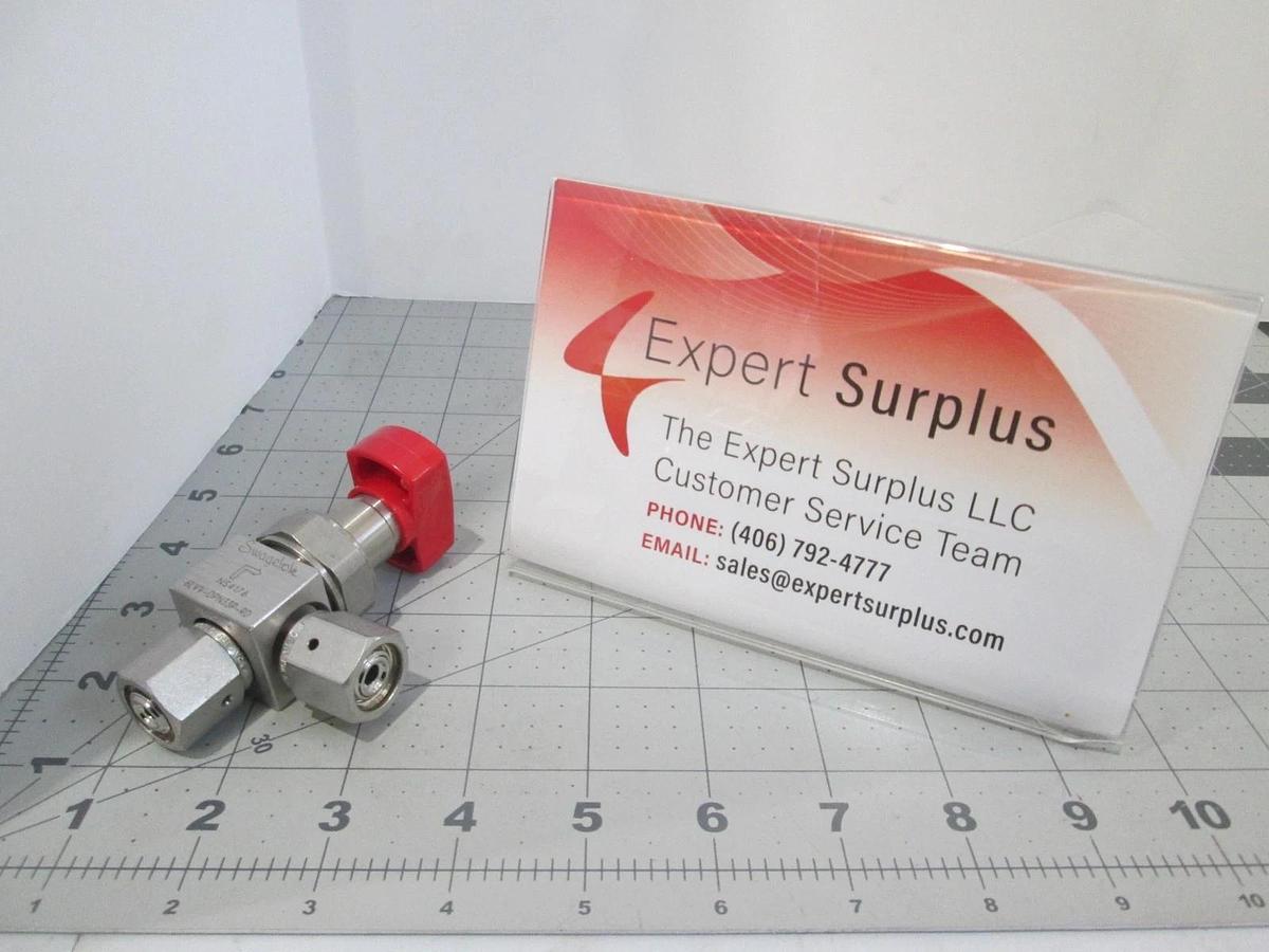 Used Swagelok, 6LVV-DPN33P-RD, Manual Actuation Shutoff Diaphragm Valve, Used