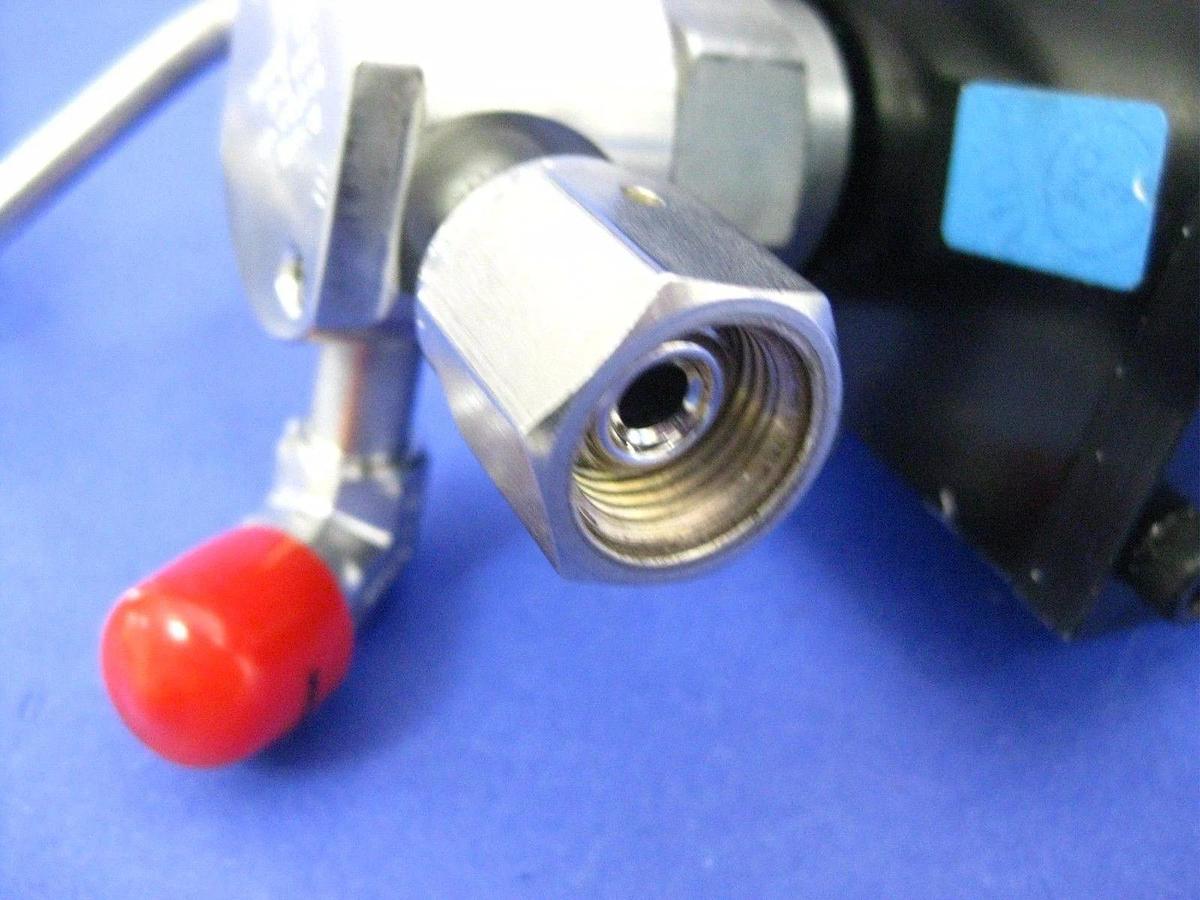 Used Tescom Packless Valve 49-PV65-013 Normally Closed, Used