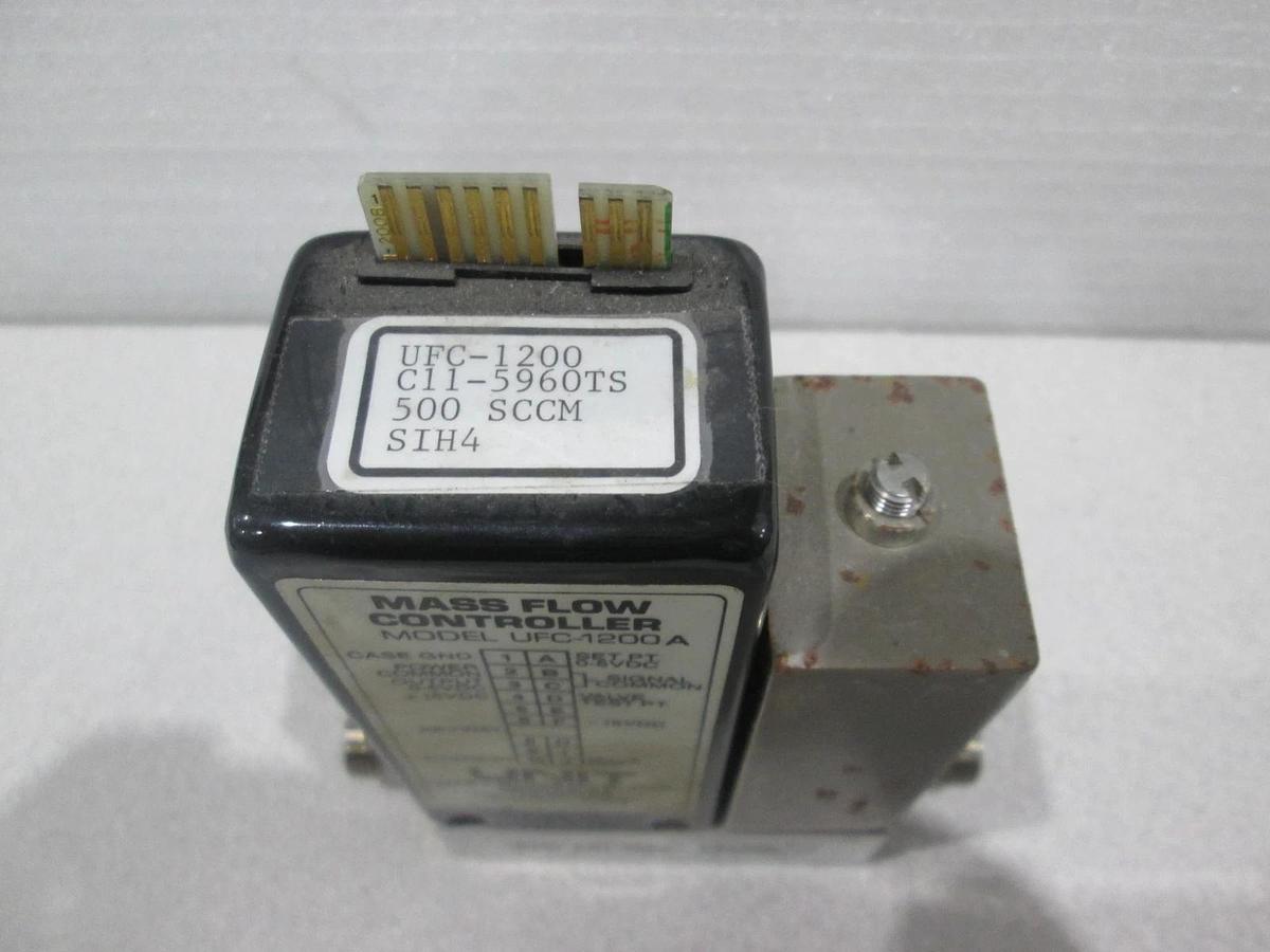 Used Unit UFC-1200 Mass Flow Controller, Gas SIH4, 500 SCCM
