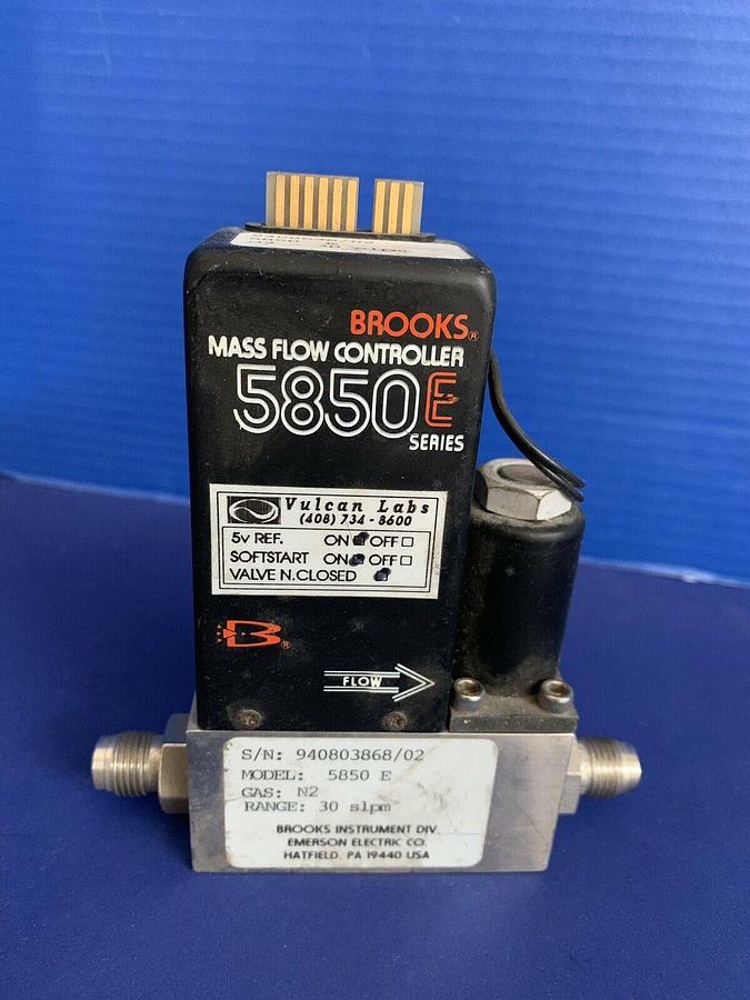 Used Brooks 5850E, Mass Flow Controller MFC, N2, 30 slpm, 1/4" MVCR, Used