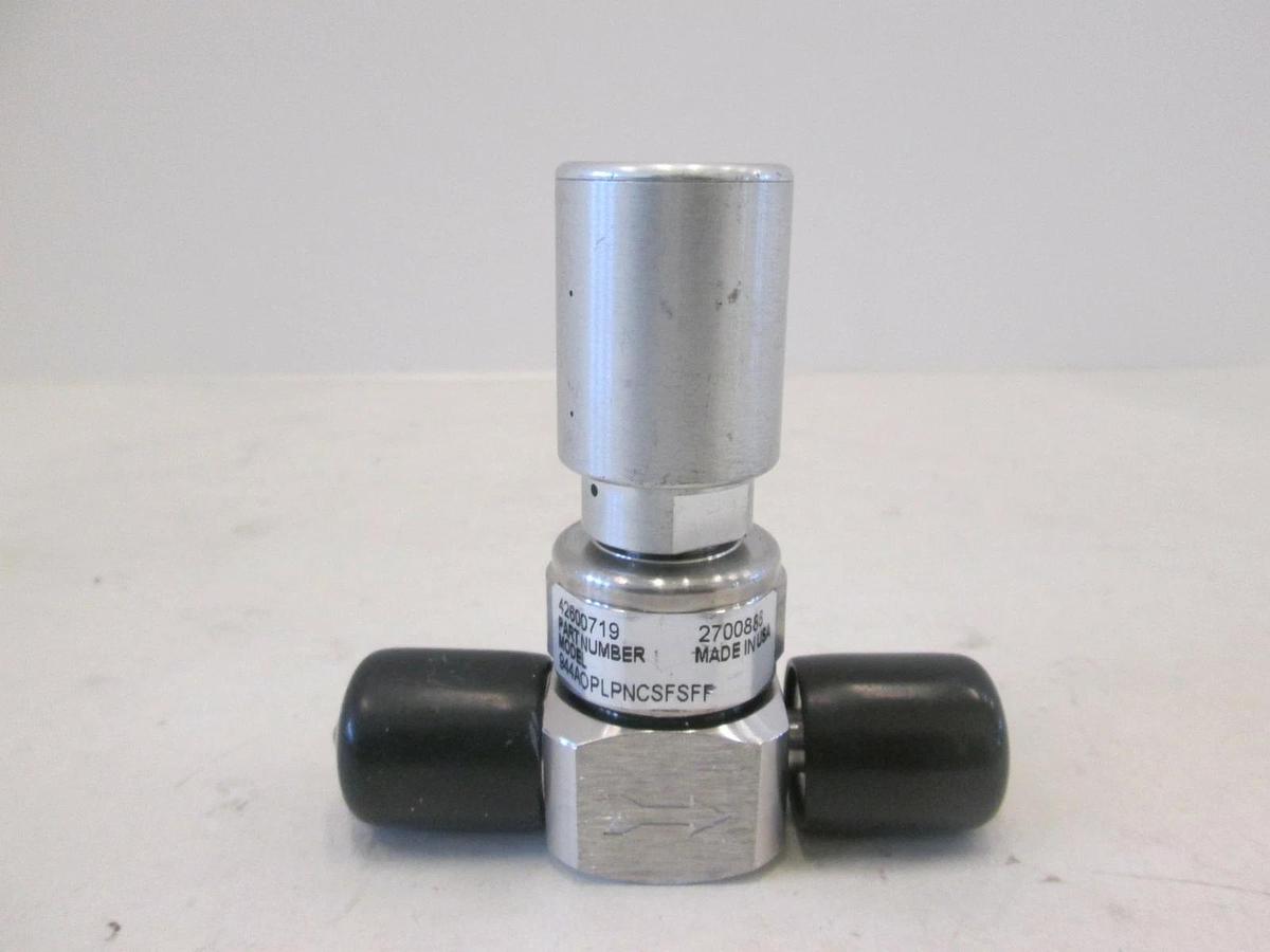 Used Veriflo, 944AOPLPNCSFSFF, Diaphragm Valve, 1/4 FVCR, Used