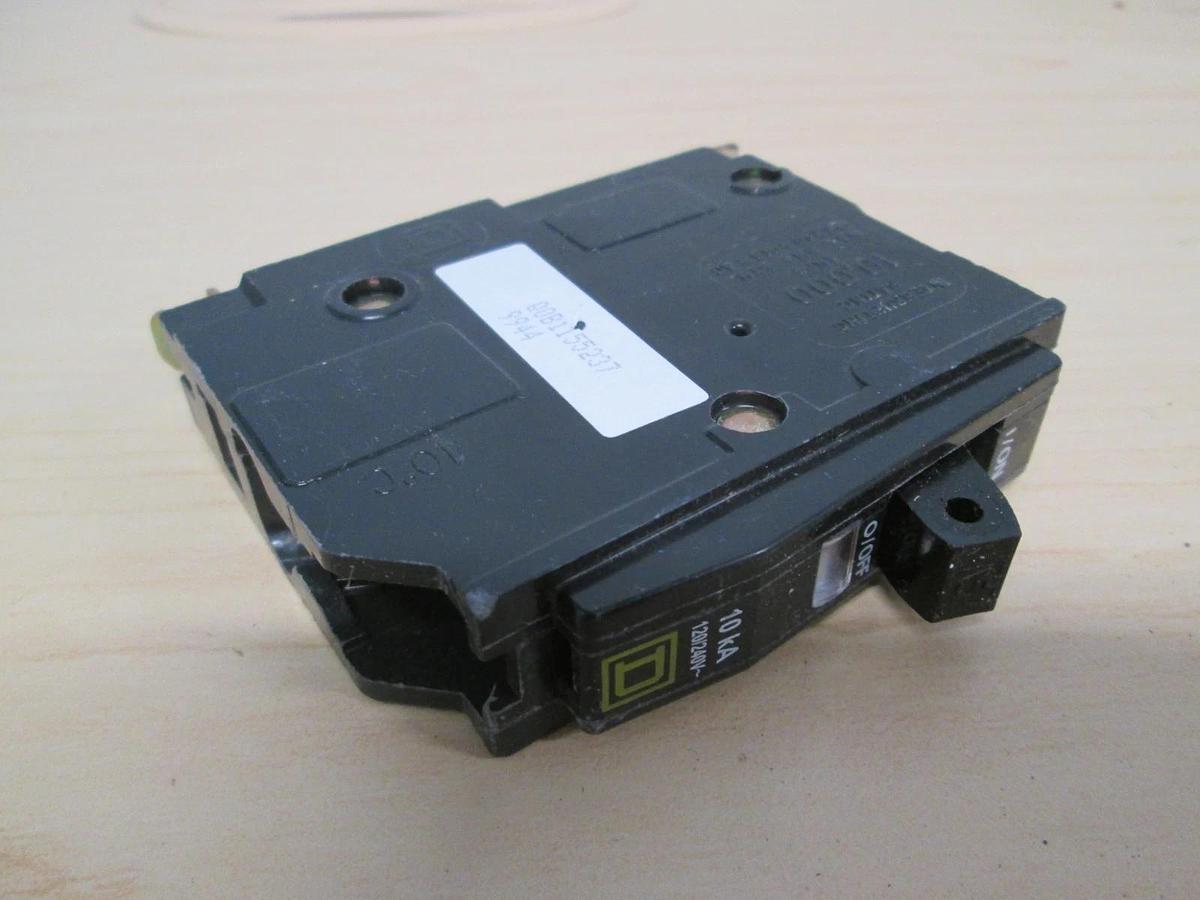 Used Square D, ZZ-7158, Type QOB, Single Pole Circuit Breaker, 10kA, Used