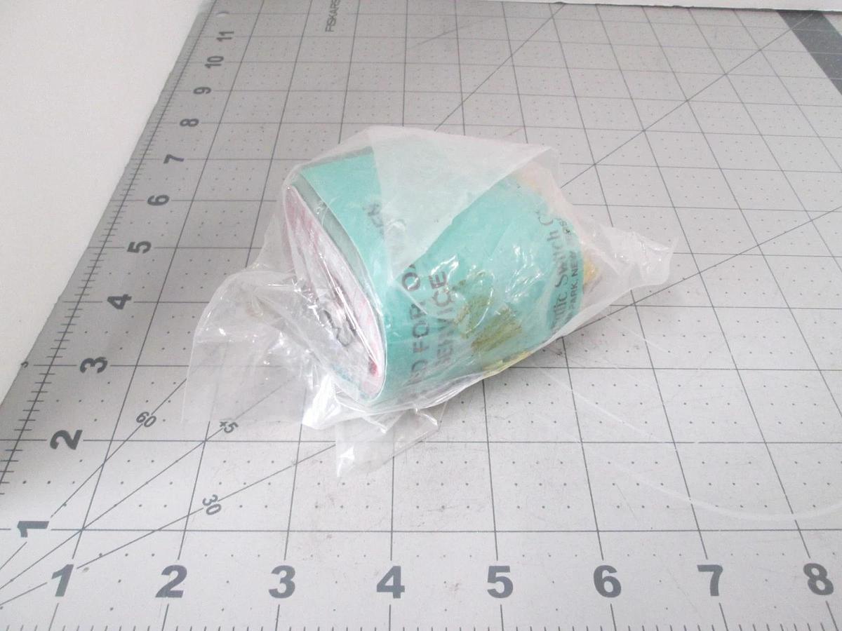 ASCO, 8262B210LT, 1/4" Pipe, Red Hat Solenoid Valve, New