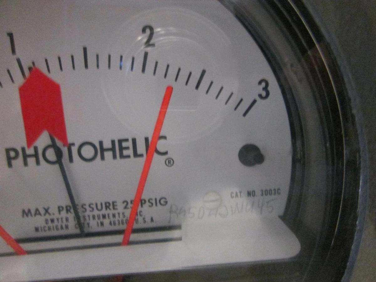 Used Dwyer,3003C, Photohelic Pressure Gauge, 0-3" for Water, Used Semi Gas enclosure