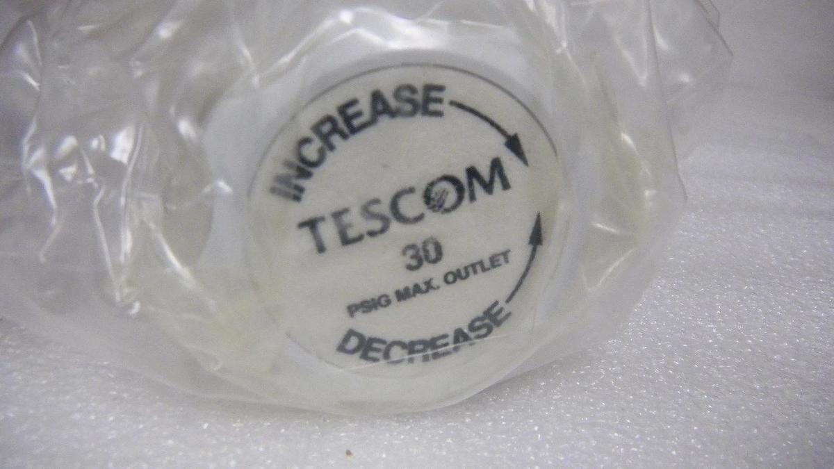 Used Tescom 74-2460KA420 Pressure Regulator, 30 PSIG MAX, NIB