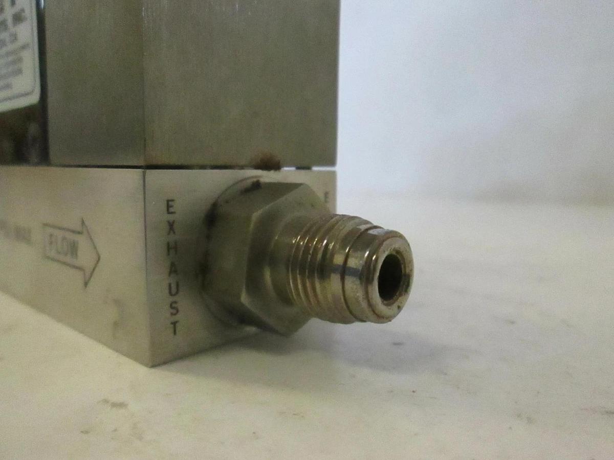 Used Unit UFC-1100A, Mass Flow Controller MFC, HCL, 100 SCCM, Used