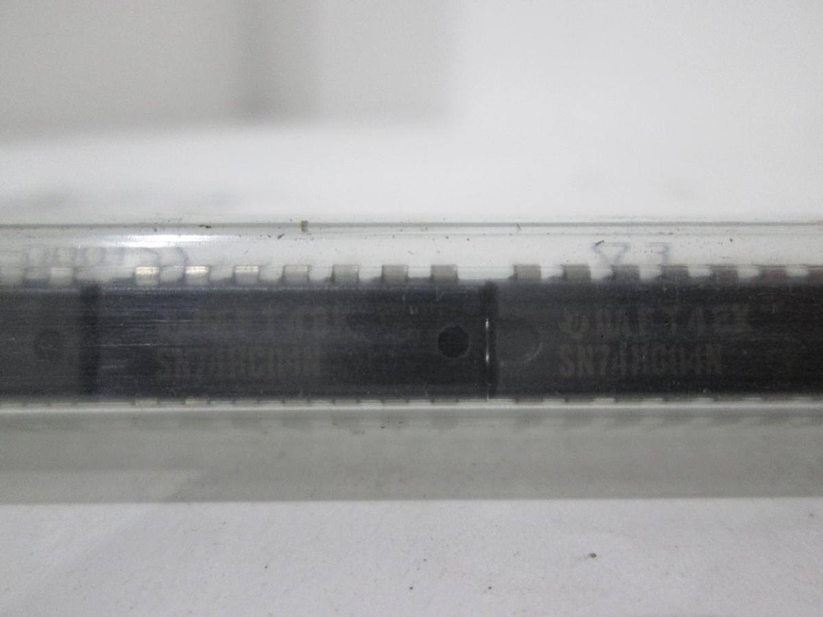 National Semiconductor, SN74HGH4N, Integrated Circuit, New, Lot of 24