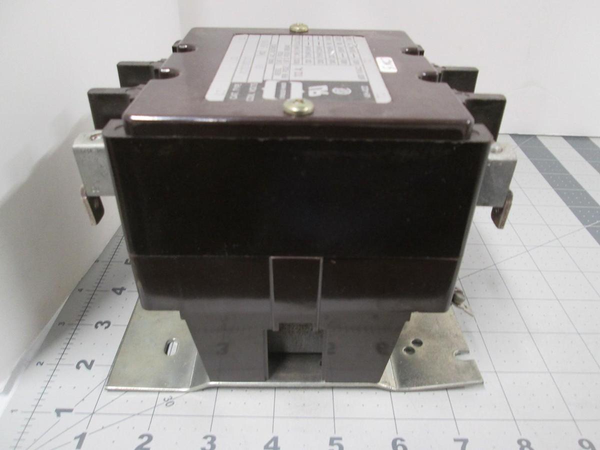 Crouse, ACC930U10, 3 Pole Contactor, 24V, 90A, New