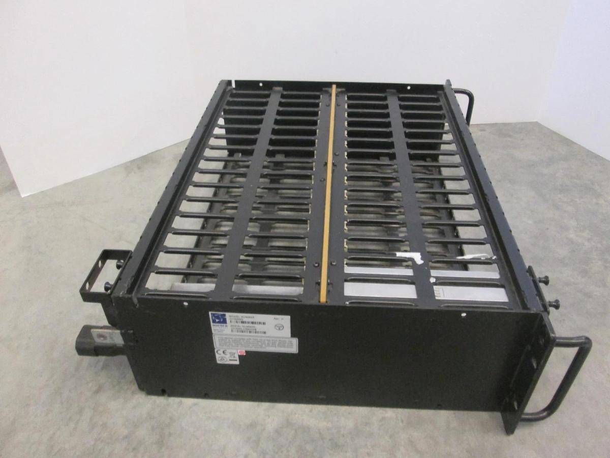 Used Aurora, Model CH3000N, 16/8 Slot Chassis w/ 1 PS3005D Power Supply, Used