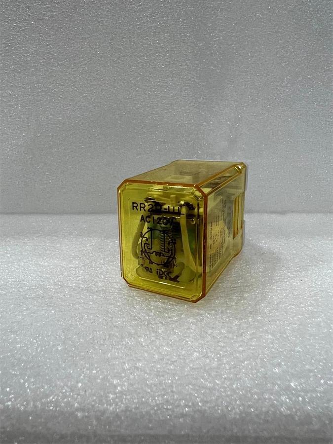 Used IDEC, RR2P-UL, 120V, Relay, Used