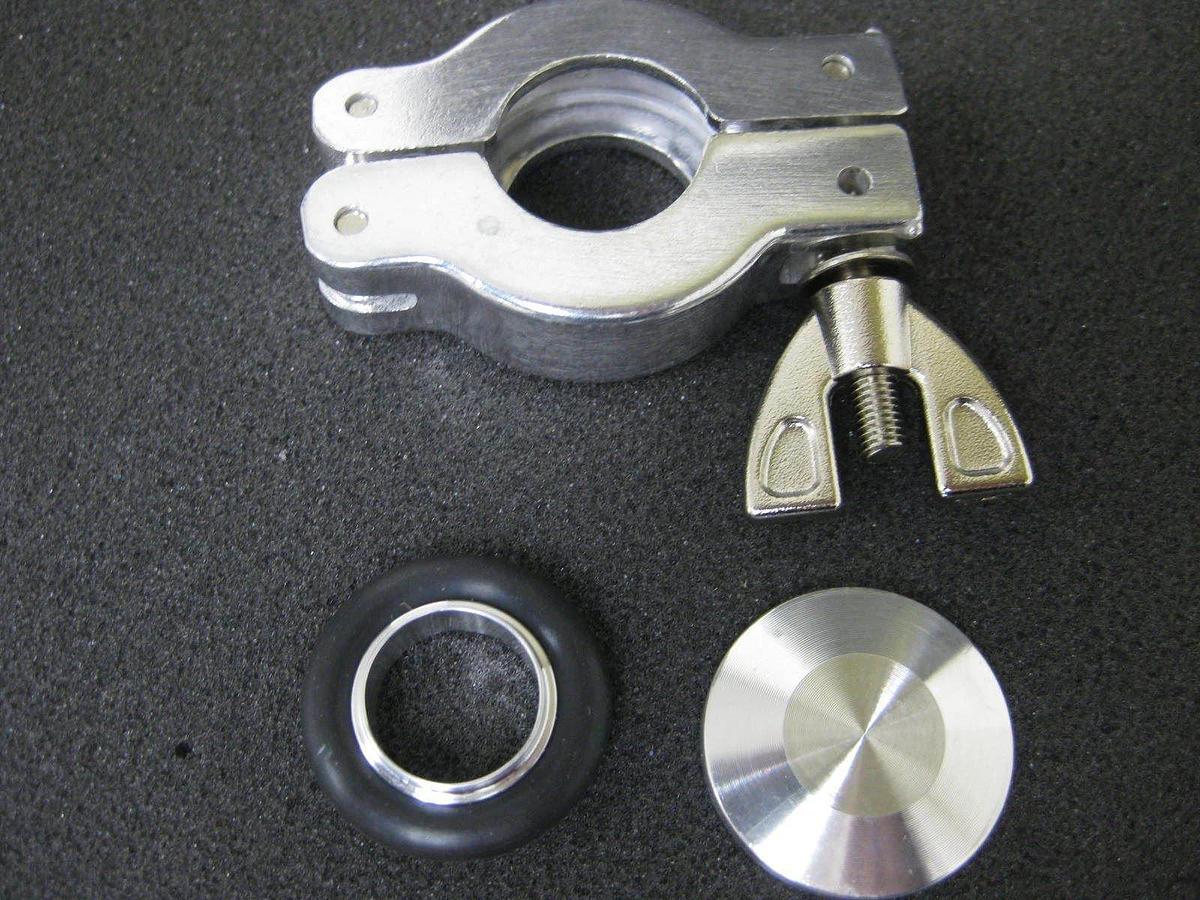 Stainless Steel Vacuum Assy: 5" F to NW16 Adapter, Centering Ring & Clamp