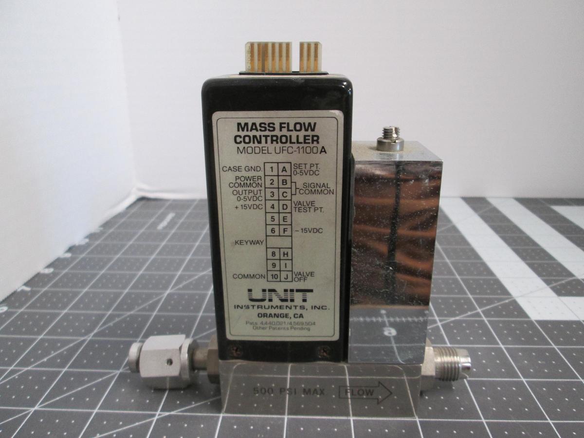 Used UNIT Instruments, UFC-1100A, Mass Flow Controller 500 SCCM TE MFC