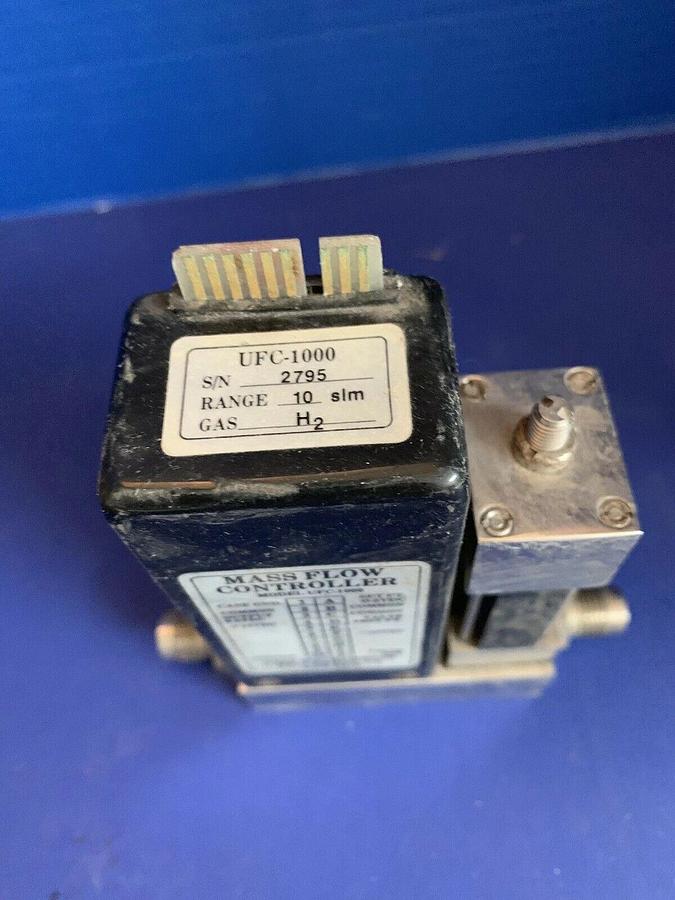 Used Unit UFC-1000 Mass Flow Controller, H2, 10 SLM, 1/4" MVCR, Used