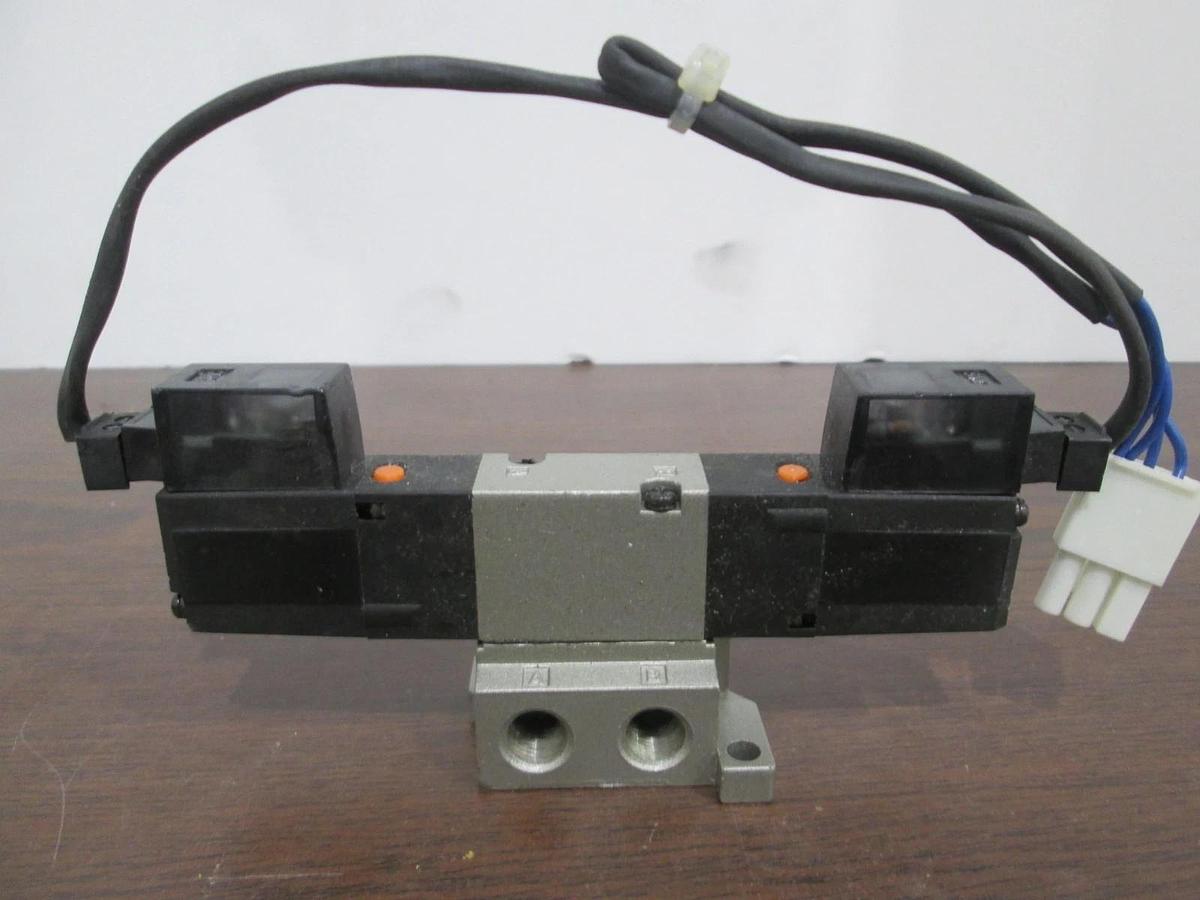 Used SMC, VZ-3243, Solenoid Valve, Used