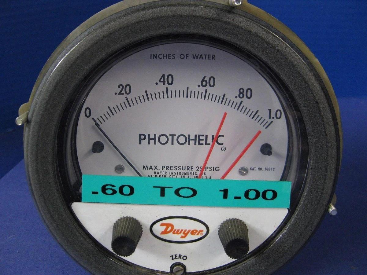 Used Dwyer 3001C Photohelic Gage Module , 0-1.0" of Water, Used