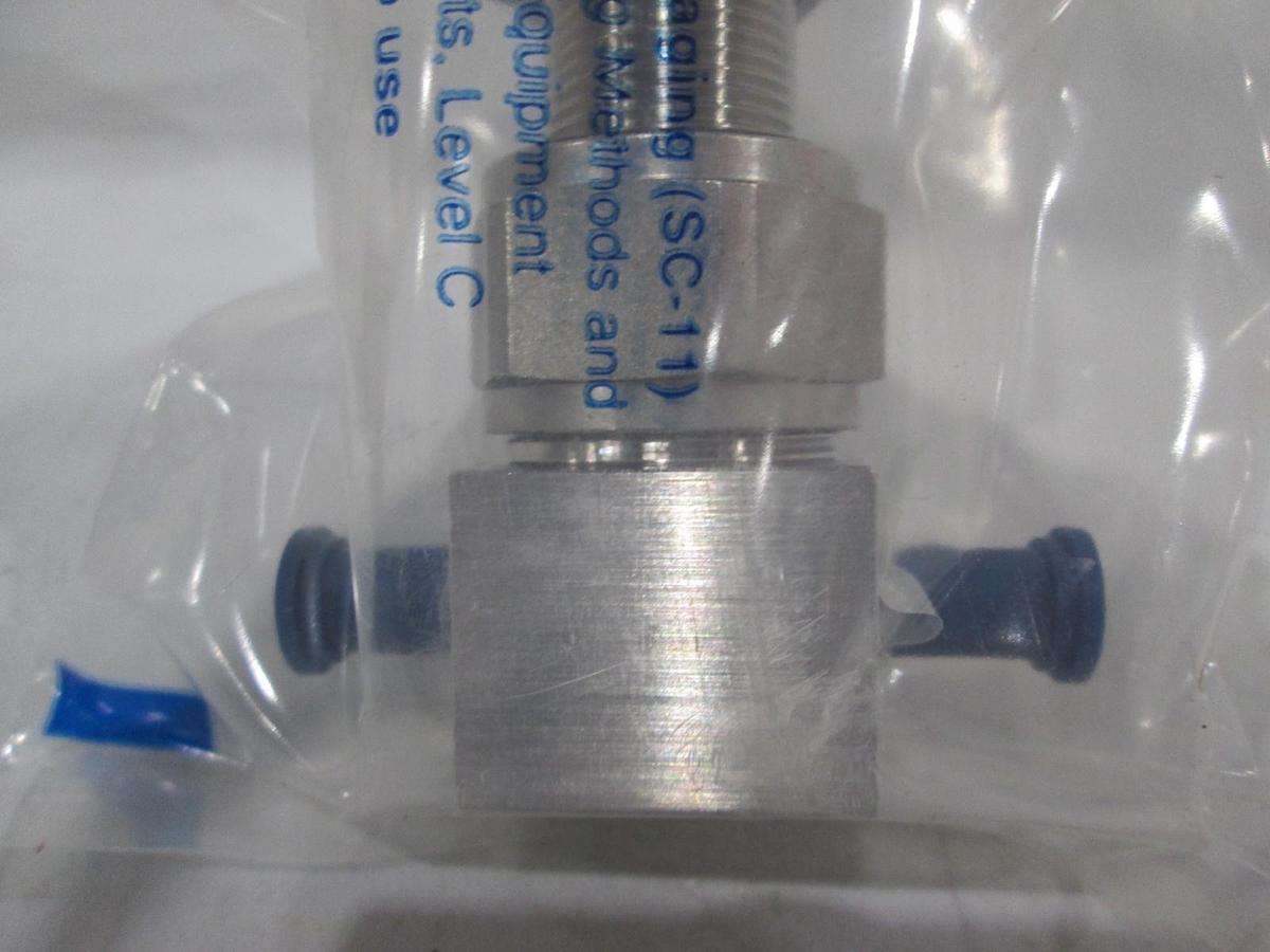 Swagelok, 6LV-DSBW4, Manual Diaphragm Valve, New