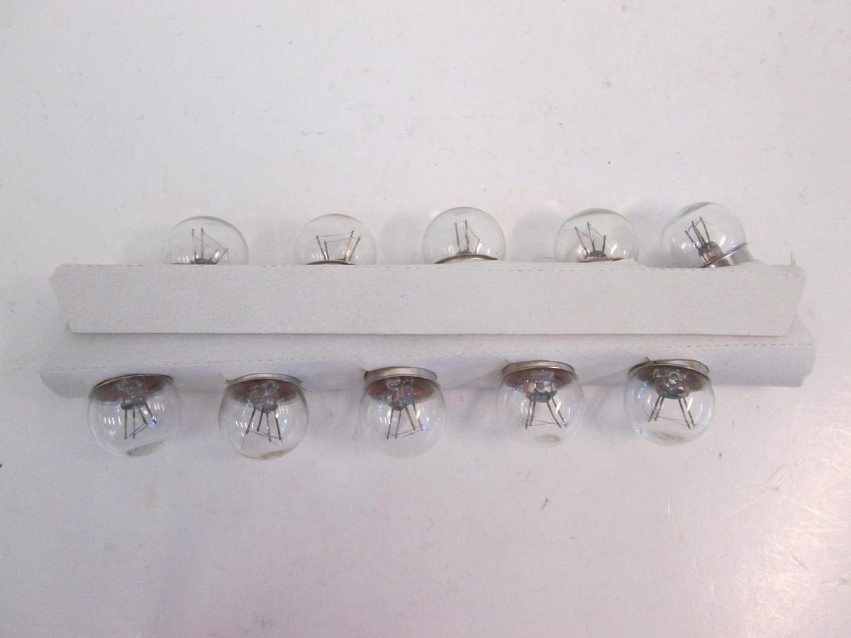 Used Replacement Bulb, 6EC-624, Lot of 10