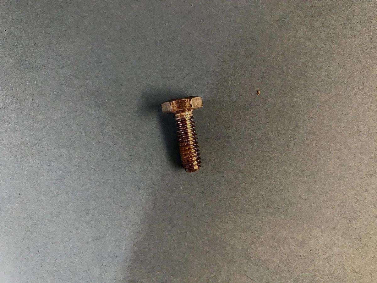 1/4-20 x 3/4 Hex Head Cap Screw, Lot of 250 Pieces