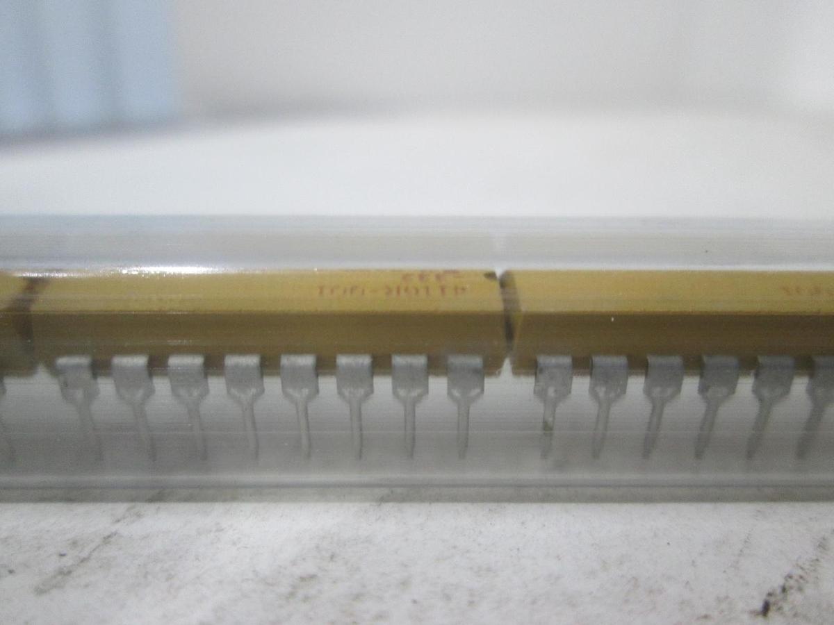 Dale, 411GR-OG1, Integrated Circuit, New, Lot of 25