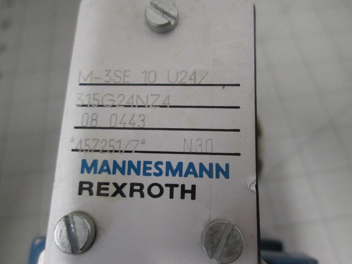 Used Mannesmann Rexroth, M-3 SE 10 U24/315 G24 NZ4, Hydraulic Valve, Used